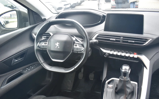 Peugeot 3008 cena 74700 przebieg: 136740, rok produkcji 2019 z Rogoźno małe 704